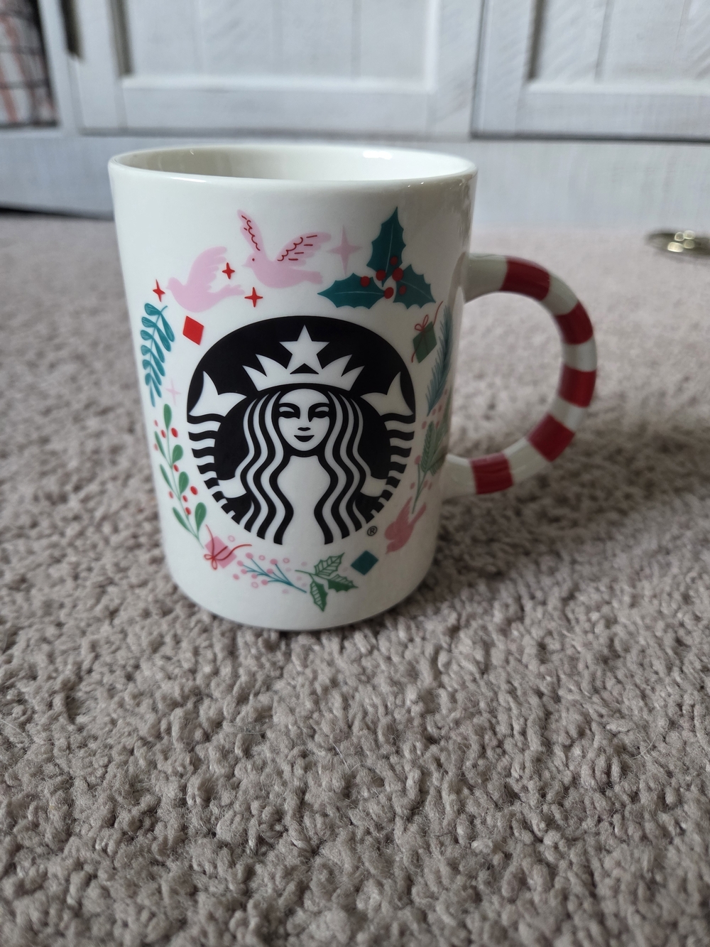 Starbucks Christmas Wreath Ceramic Mug Candy-Striped Handle Siren Mermaid Logo